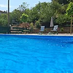 Zora S Bazenom Sa Slanom Vodom - Nova Sezona! Apartmán