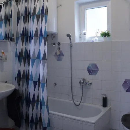 Apartment Zora S Bazenom Sa Slanom Vodom - Nova Sezona! *