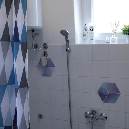 Zora S Bazenom Sa Slanom Vodom - Nova Sezona! شقة *