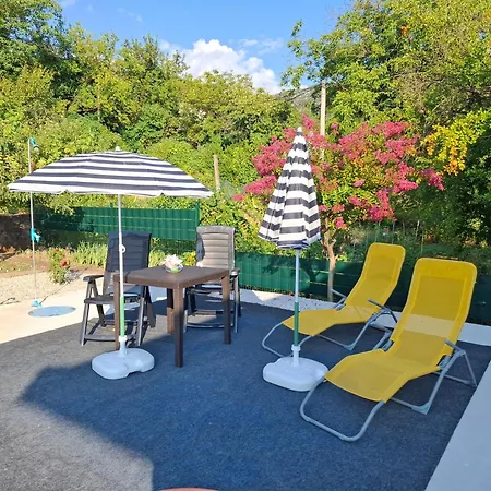 Zora S Bazenom Sa Slanom Vodom - Nova Sezona! * Mostar