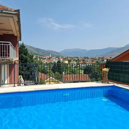 شقة Zora S Bazenom Sa Slanom Vodom - Nova Sezona! موستار