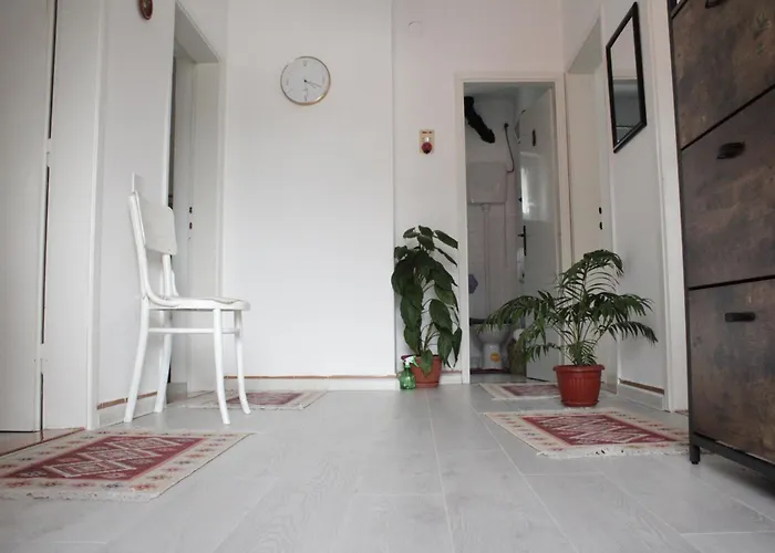 Zora S Bazenom Sa Slanom Vodom - Nova Sezona! Apartamento *