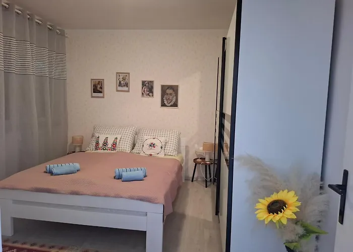 Zora S Bazenom Sa Slanom Vodom - Nova Sezona! Mostar