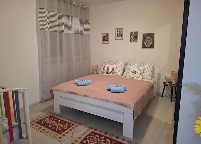 Zora S Bazenom Sa Slanom Vodom - Nova Sezona!